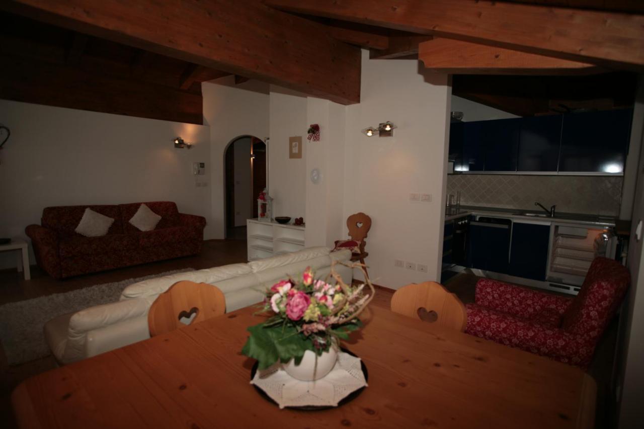 Villetta Ai Pini Deluxe กานาเซย์ ภายนอก รูปภาพ
